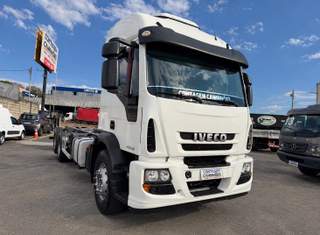 Caminhão Iveco Tector 240E30 2019 6x2 Automático Teto alto 300CV — foto 5 do anúncio na Contagem Caminhões